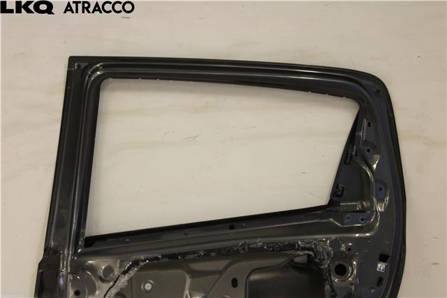 Dør høyre bak til Toyota Yaris 2012-2014 (Type III, Fase 1)  (670030D190|)