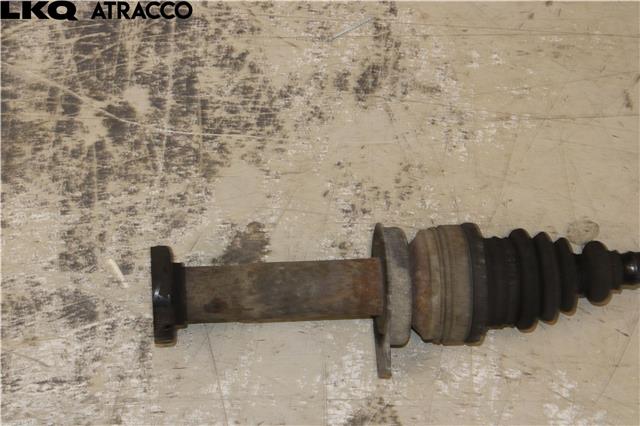 Drivaksel høyre foran til VW Transporter / Caravelle 2003-2009 (Fase 1) (T5) (T5) (7E0407272AJ|)