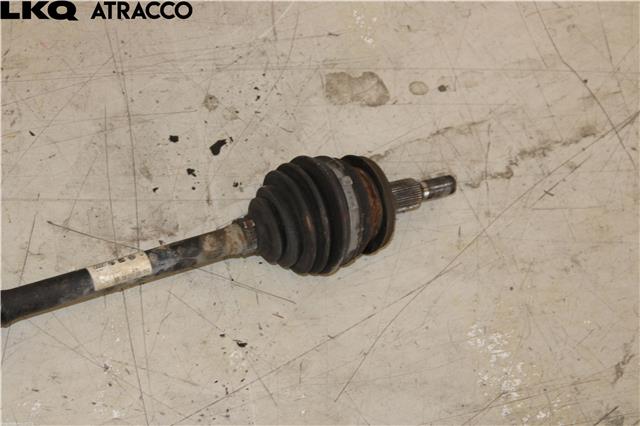 Drivaksel høyre foran til VW Transporter / Caravelle 2003-2009 (Fase 1) (T5) (T5) (7E0407272AJ|)