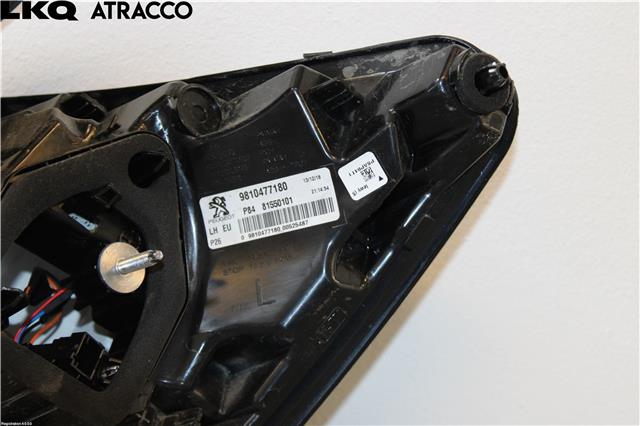 Baklykt venstre til Peugeot 3008 2009-2016 (Type I)  (9810477180|)