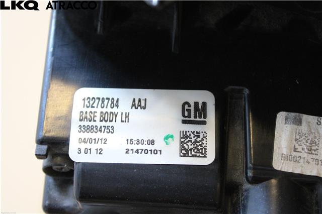 Baklykt venstre til Opel Zafira Tourer 2012-2018 (13386603|)