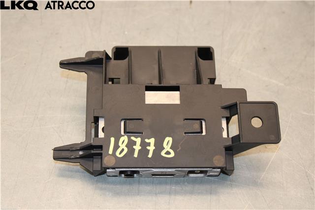 Antenne forsterker til Porsche Cayenne 2018-->> (PO536) (PO536) (4N0035456|)