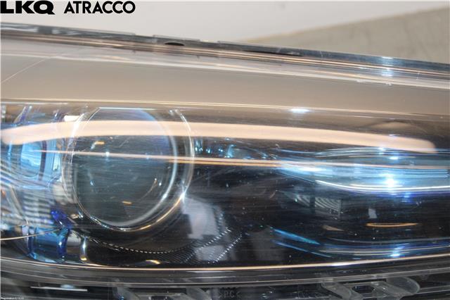 Frontlykt høyre halogen til Renault Zoe 2013-2019 (Fase 1)  (260109891R|)