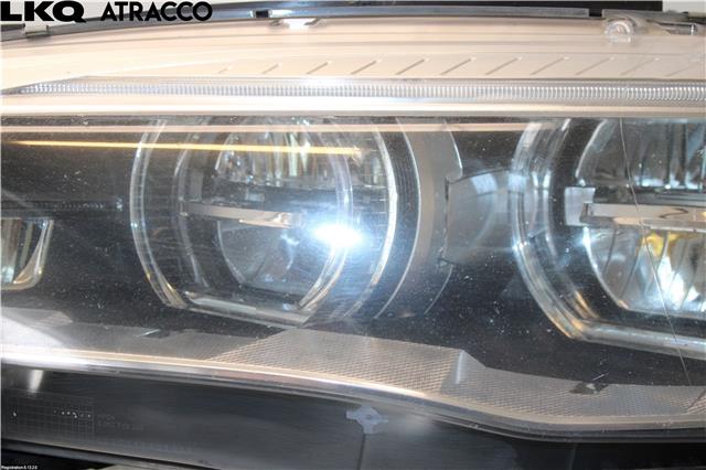 Frontlykt venstre halogen til BMW X5 2013-2018 (F15) (F15) (63117381137|)