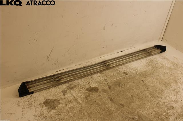 Stigtrinn/stigbrett til VW Amarok 2016-2022 (Type I, Fase 2) (2H0071691B|)