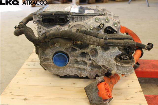 Motor elbil bak til Toyota bZ4X 2022-->>  (3061049005|)