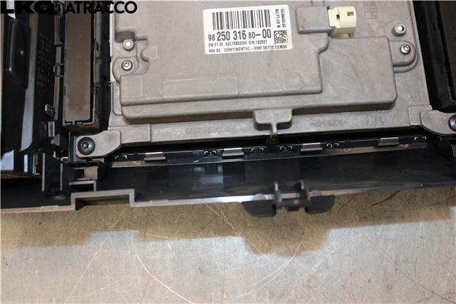 Multimedia display (MCU - Media Controller Unit) til Citroën Jumpy 2016-->> (Type III) (9831665880|)