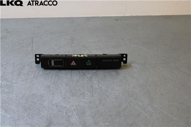 Bryter diverse til Mitsubishi Outlander 2015-->> (Type III, Fase 2) (8002B409|)