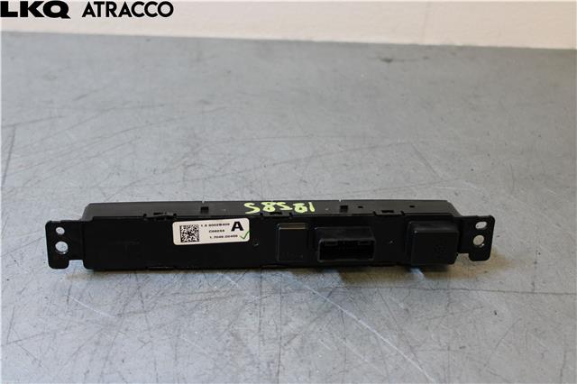 Bryter diverse til Mitsubishi Outlander 2015-->> (Type III, Fase 2) (8002B409|)