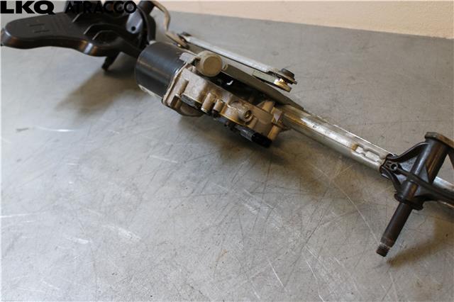 Viskermotor frontrute til BMW 2-Serie 2014-2021 (F22/F23) (F22/F23) (61617239510|)