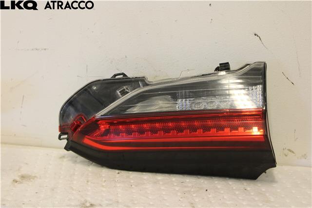 Baklykt venstre indre til Toyota RAV4, 2019-->> (Type V)  (8159142062)
