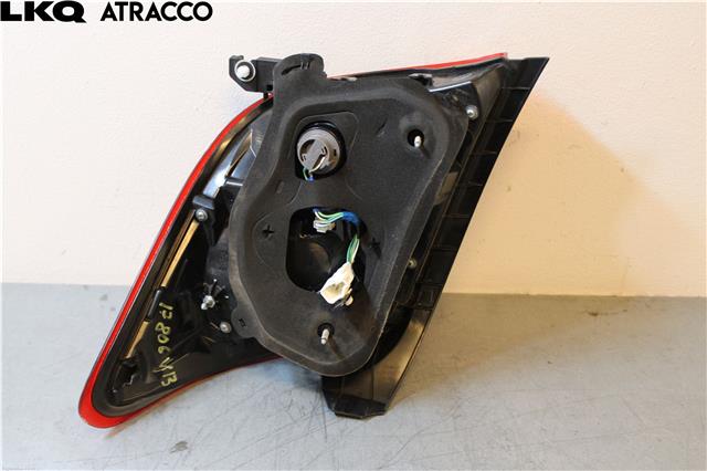 Baklykt venstre til Toyota Yaris 2014-2020 (Type III, Fase 2) (815610D600|)