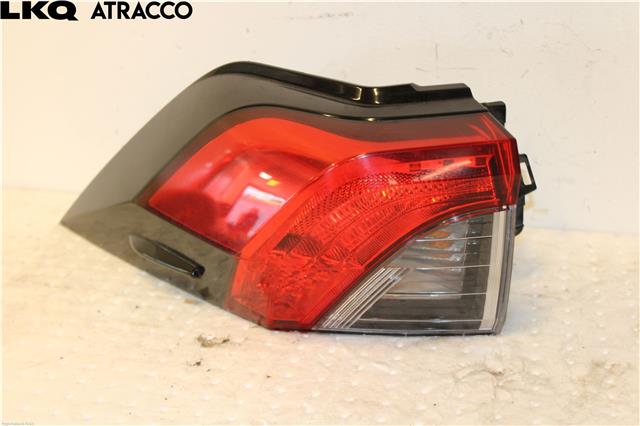 Baklykt venstre til Toyota RAV4, 2019-->> (Type V)  (8156142230)