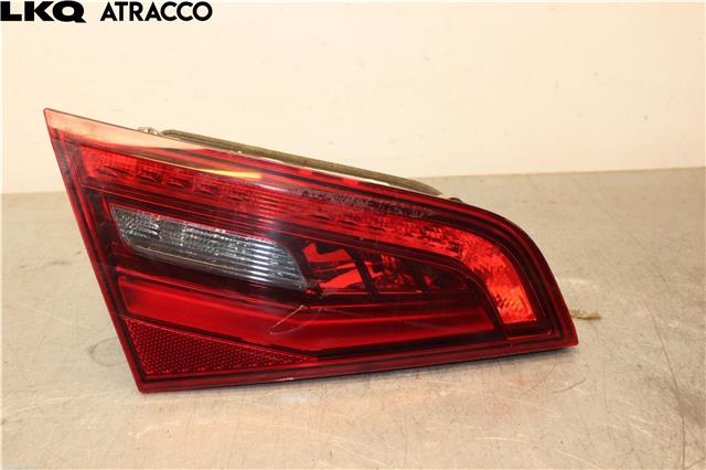 Baklykt venstre indre til Audi A3 2009-2012 (Type II, Fase 2) (8V4945O93A|)