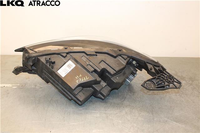Frontlykt høyre halogen til Opel Corsa F 2019-->>  (9829522580|)