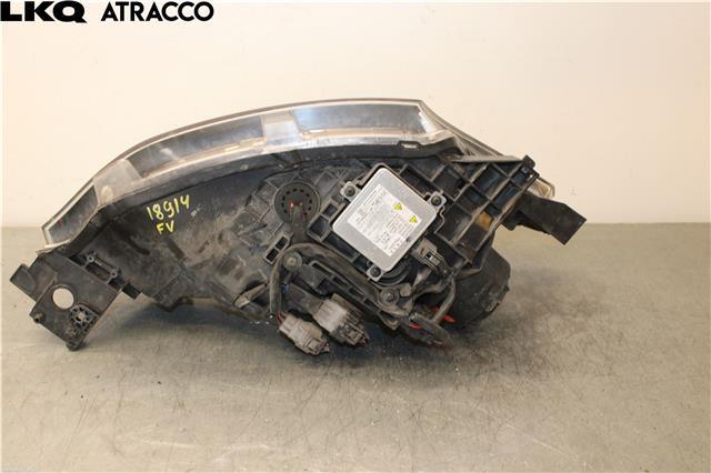 Frontlykt venstre halogen til Mitsubishi Outlander 2012-2015 (Type III, Fase 1) (8301C197|)