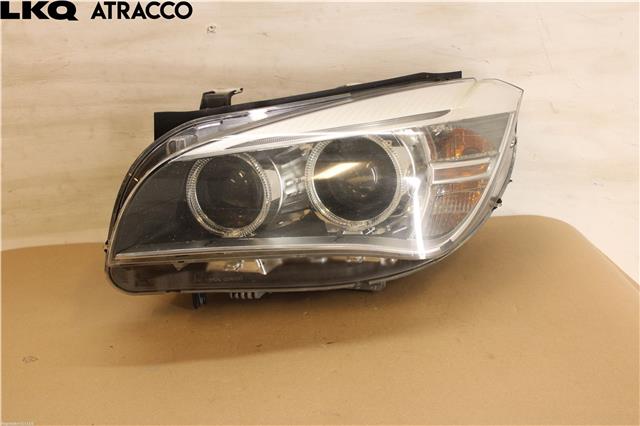 Frontlykt venstre halogen til BMW X1 2009-2015 (E84) (E84) (63112990001|)
