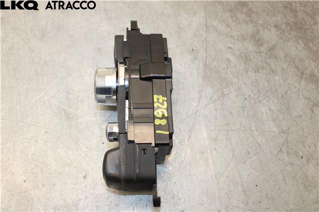 Bryter diverse til Mazda CX-3 2015-2022 (DB5J66CMO|)
