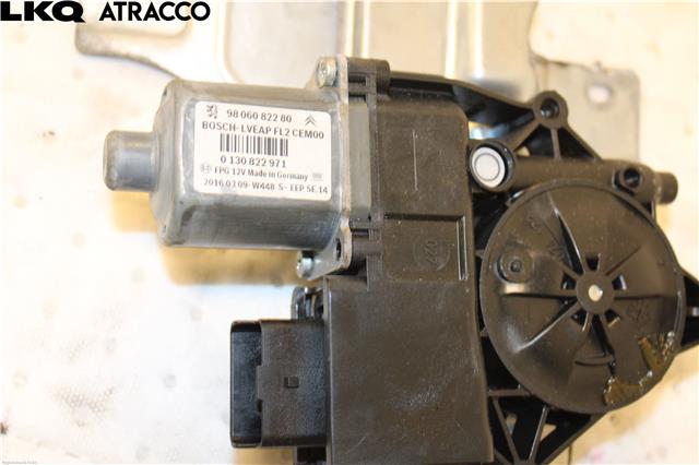 Ruteheis til Peugeot 2008 2013-2019 (Type I)  (9806082280|)