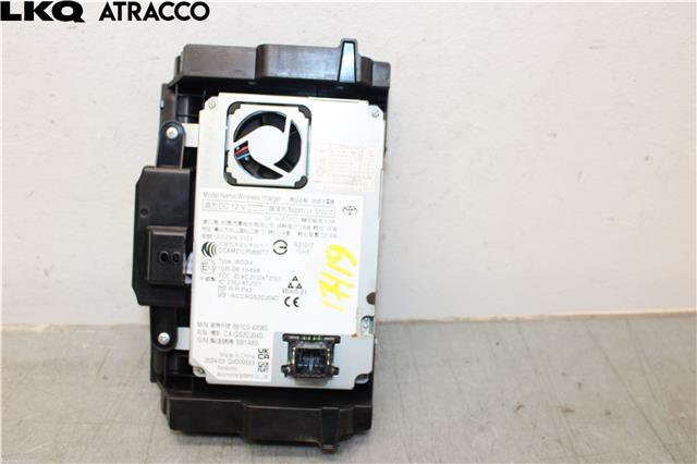 Diverse deler til Toyota bZ4X 2022-->> (861C042080|)