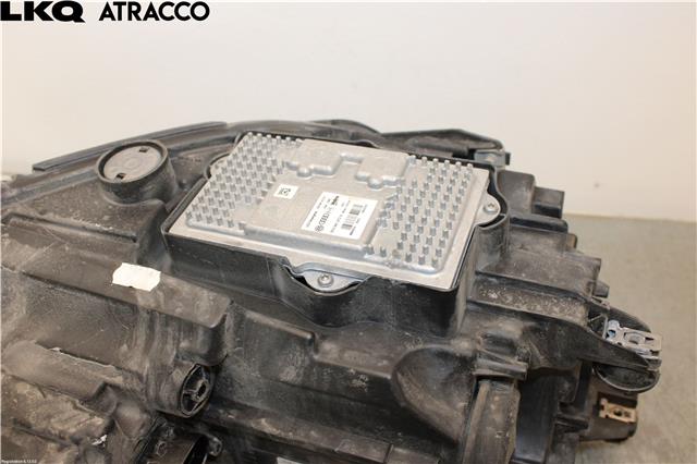 Frontlykt venstre halogen til VW Golf VII 2012-2017 (Fase 1)  