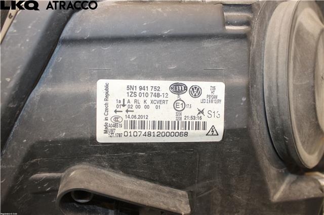 Frontlykt høyre halogen til VW Tiguan 2016-2020 (Type II, Fase 1)  (5N1941752|)