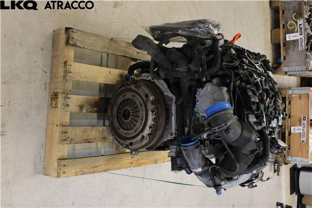 Motor diesel til VW Passat 2011-2015 (B7) (B7) (03L100090P|)