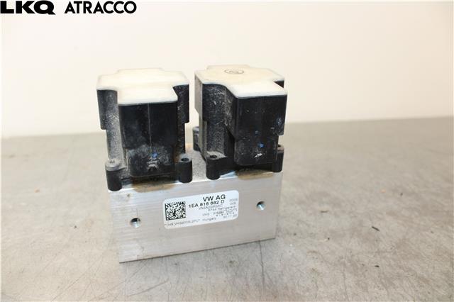 Diverse deler til VW ID.3 2020-->> (1EA816682D|)