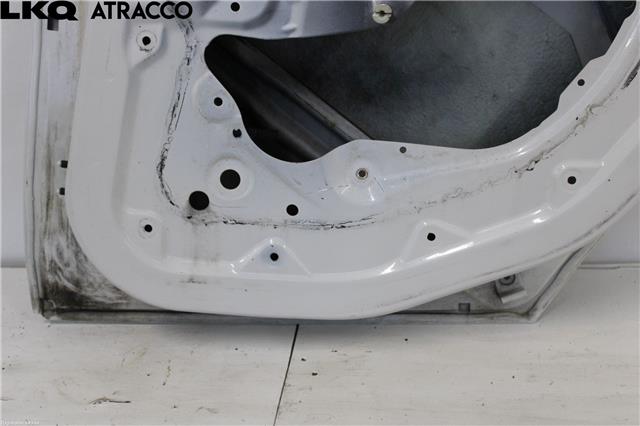 Dør høyre bak til BMW 1-Serie 2004-2011 (E81/E82/E87/E88) (E81/E82/E87/E88) (41525A2A384|)