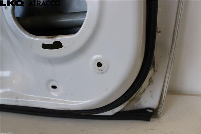 Dør venstre foran til Mitsubishi Outlander 2015-->> (Type III, Fase 2)  (5700B671|)