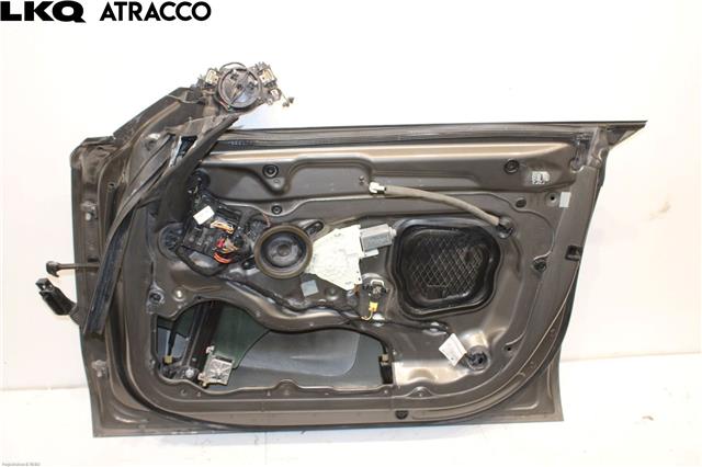Dør høyre foran til Audi A7 2010-2014 (Type I, Fase 1)  (4G8831052A|)