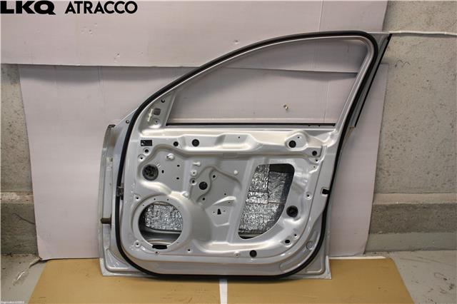 Dør høyre foran til Audi A4 2007-2014 (Type IV) (B8) (B8) (8K0831052J|)