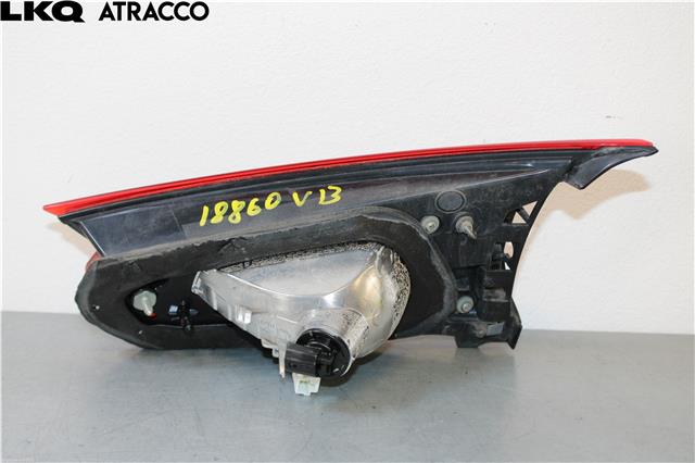 Baklykt venstre indre til Mazda 3 2013-2016 (Type III, Fase 1)  (BJF2513G0C|)