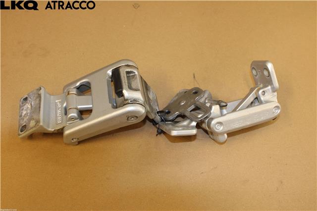 Hengsler til Mercedes Sprinter 2018-->> (907/910) (907/910) (A9107409200|)