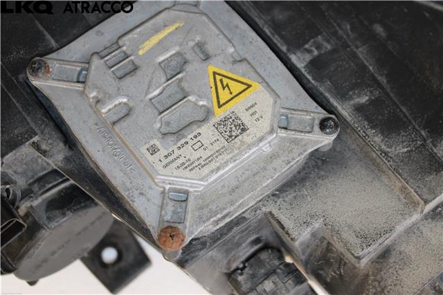 Frontlykt venstre halogen til Kia Sorento 2011-2015 Type II  (921012P110|)