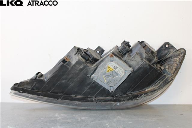 Frontlykt høyre halogen til Kia Sorento 2011-2015 Type II  (921022P110|)