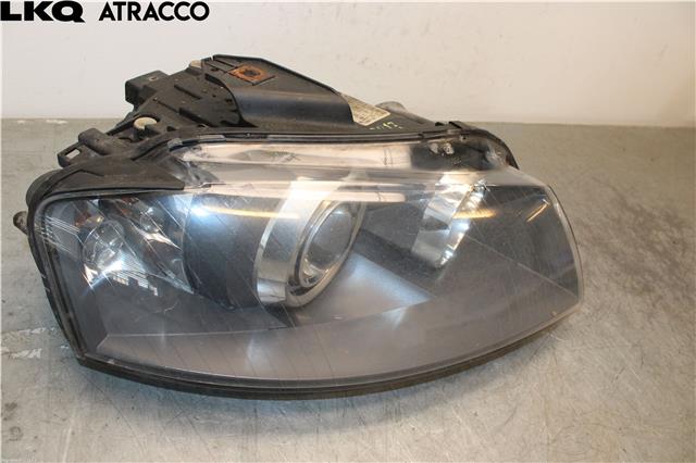 Frontlykt høyre halogen til Audi A3 2003-2008 (Type II, Fase 1) (8P0941030R|)