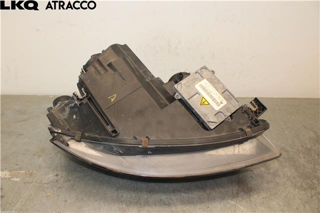 Frontlykt venstre halogen til Audi A3 2003-2008 (Type II, Fase 1) (8P0941029R|)