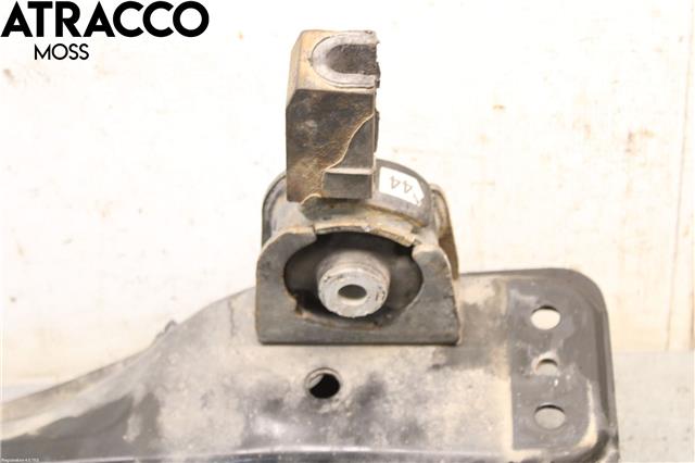 Travers foran hoved til Toyota Avensis 2003-2008 (Type II) (5120405031|)