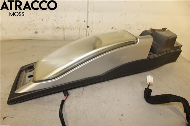 Frontlykt høyre halogen til Nissan X-Trail 2007-2014 (T31) (T31) (26610JG00A|)