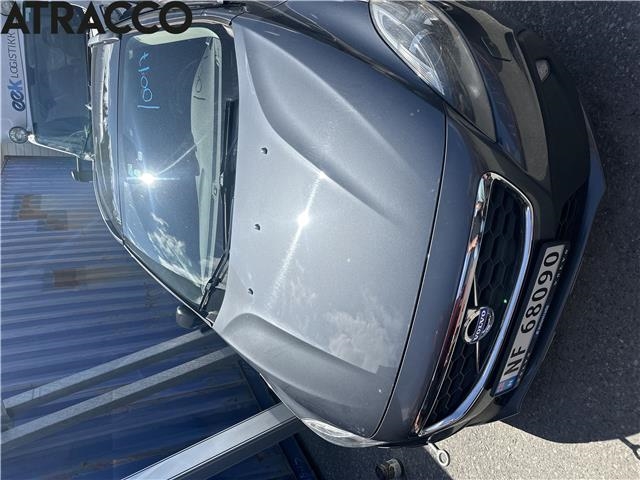 Volvo V40 2012-2019 , Motorkode: D4162T, Girkassekode: Manuell