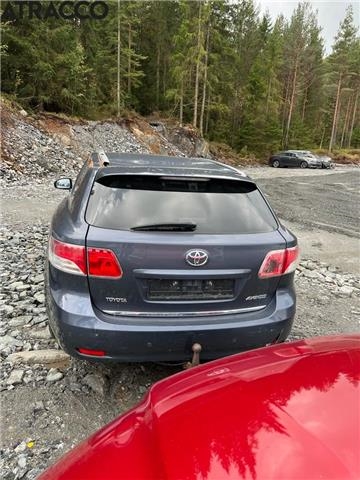 Toyota Avensis 2009-2015 (Type III, Fase 1) , Motorkode: 1AD-FTV, Girkassekode: Manuell