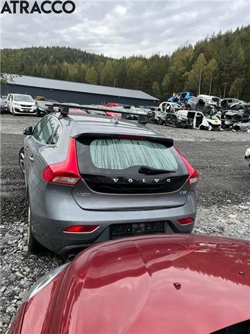 Volvo V40 2012-2019 , Motorkode: B4204T37, Girkassekode: Manuell