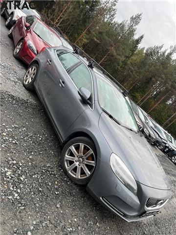 Volvo V40 2012-2019 , Motorkode: B4204T37, Girkassekode: Manuell