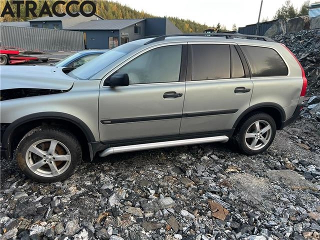 Volvo XC90 2002-2006 (Type I, Fase 1) , Motorkode: D5244T, Girkassekode: Automat