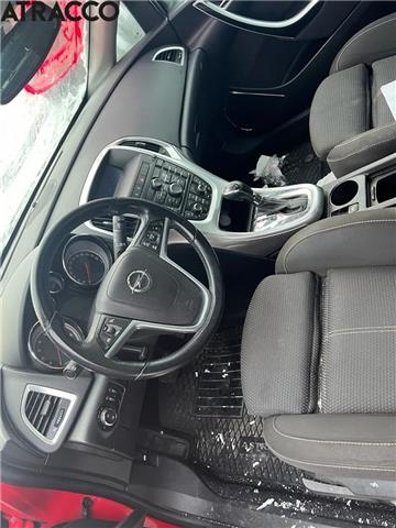 Opel Astra J 2010-2015 , Motorkode: A16XER, Girkassekode: Automat