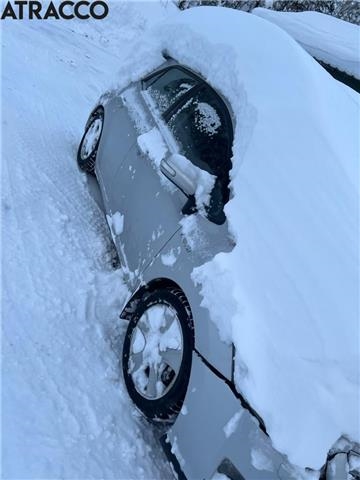 Toyota Auris 2010-2012 (Type I, Fase 2) , Motorkode: 2ZR-FXE, Girkassekode: Automat