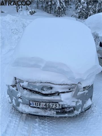Toyota Auris 2010-2012 (Type I, Fase 2) , Motorkode: 2ZR-FXE, Girkassekode: Automat