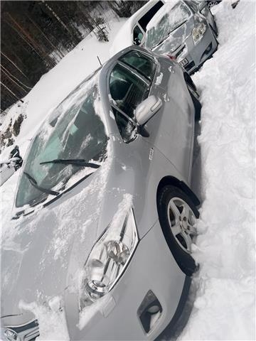 Toyota Auris 2010-2012 (Type I, Fase 2) , Motorkode: 2ZR-FXE, Girkassekode: Automat