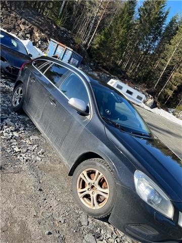 Volvo V60 2010-2013 (Type I, Fase 1) , Motorkode: D4162T, Girkassekode: Manuell